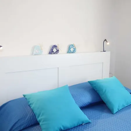 R House Vakantiehuis *